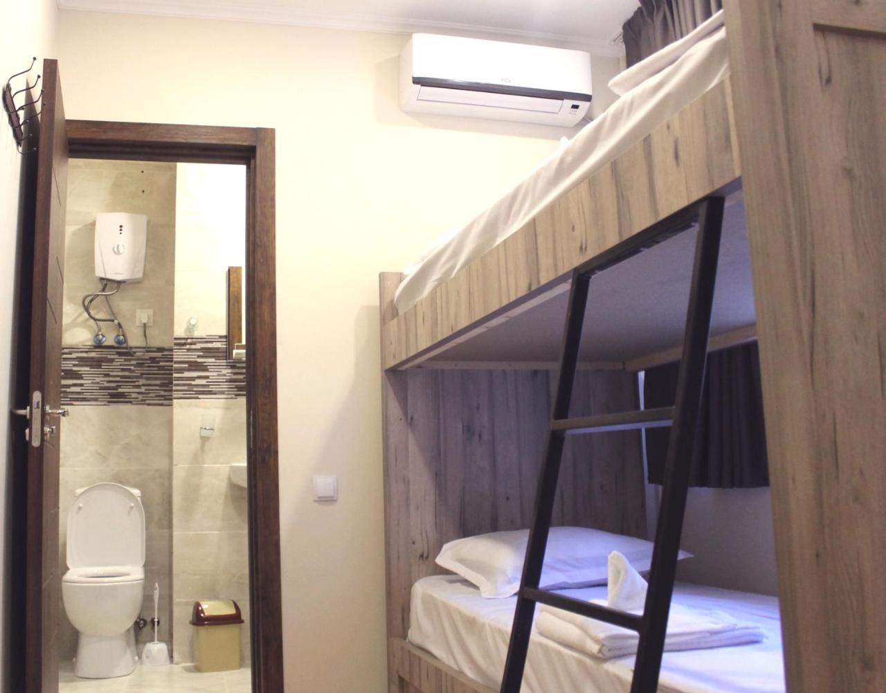 Hotel Tiflis Garden 外观 照片