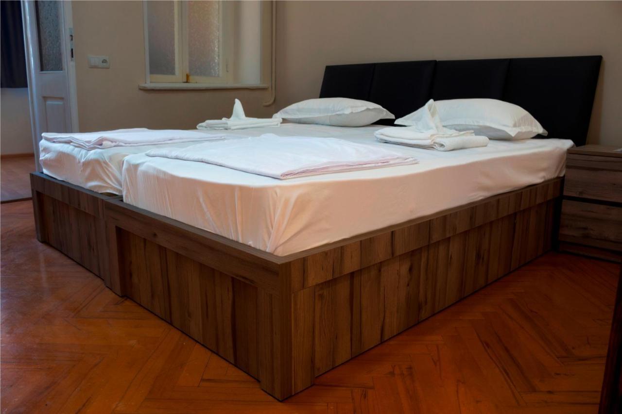 Hotel Tiflis Garden 外观 照片