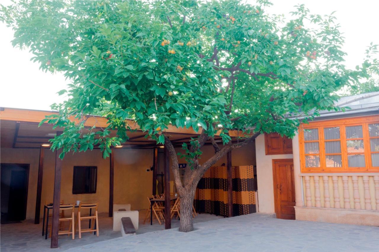 Hotel Tiflis Garden 外观 照片